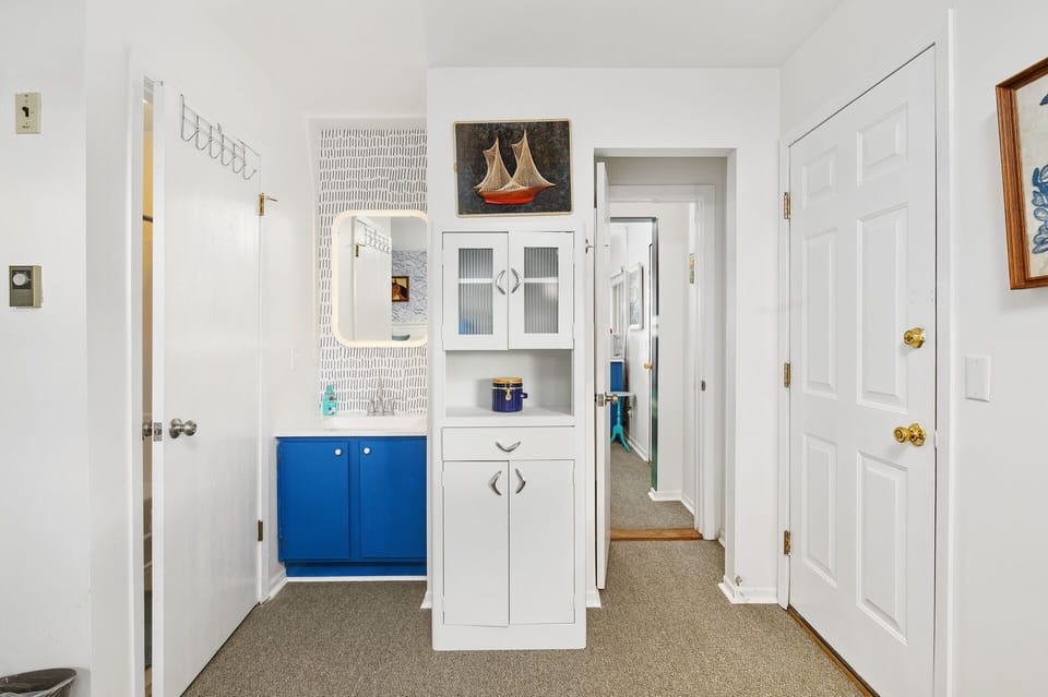 Two lovely rooms with an adjoining door - perfect for small families.