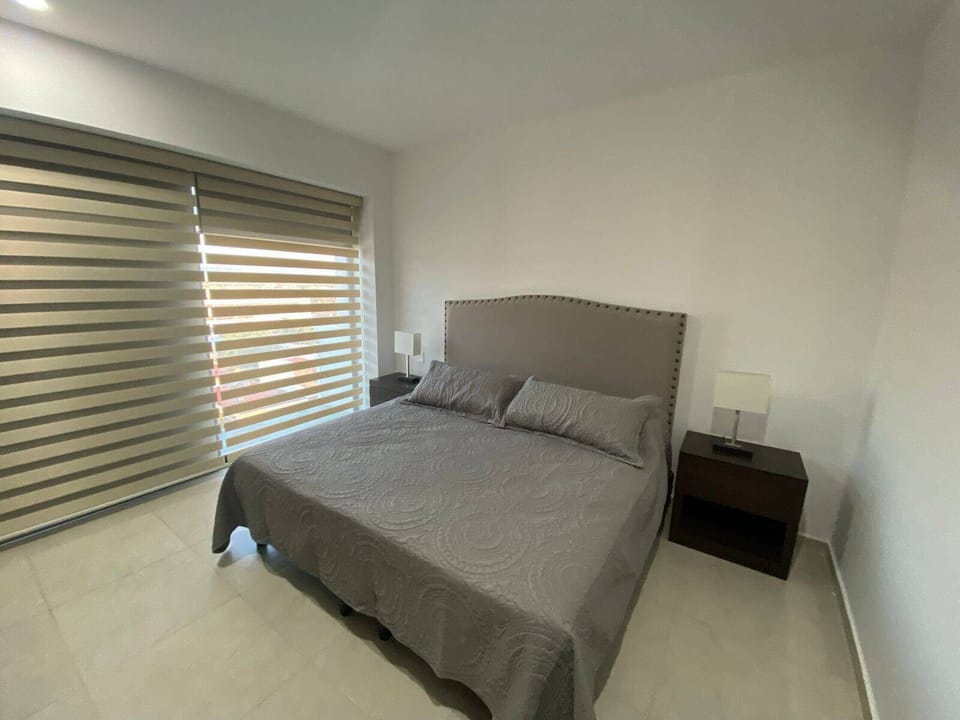 Comfort Condo | 2 bedrooms, free WiFi, bed sheets