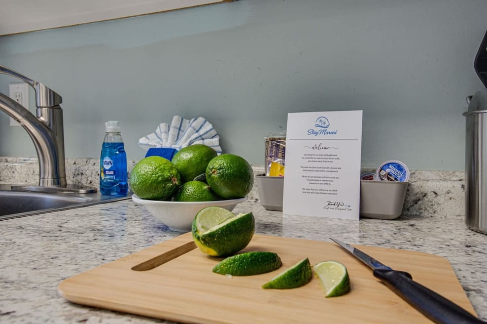 Welcome to your home away from home! Enjoy a personalized experience with complimentary beverages and a warm, thoughtful note from our team. Your comfort is our priority, ensuring a memorable stay from the moment you arrive!