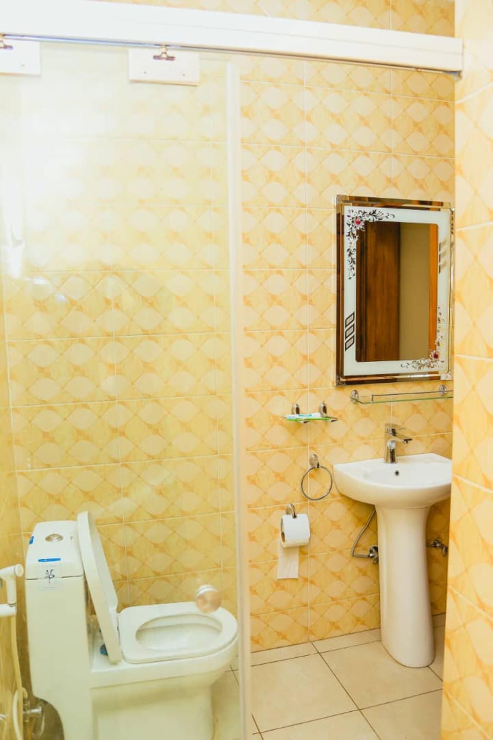 House | Bathroom | Separate tub and shower, deep soaking tub, towels