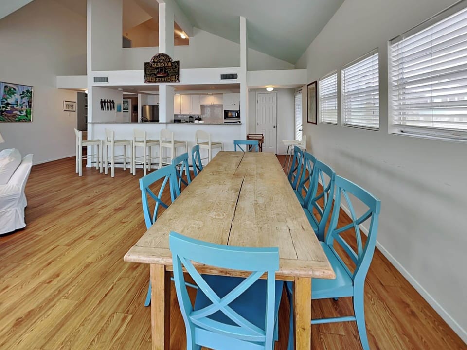 House (4 Bedrooms) | Property amenity