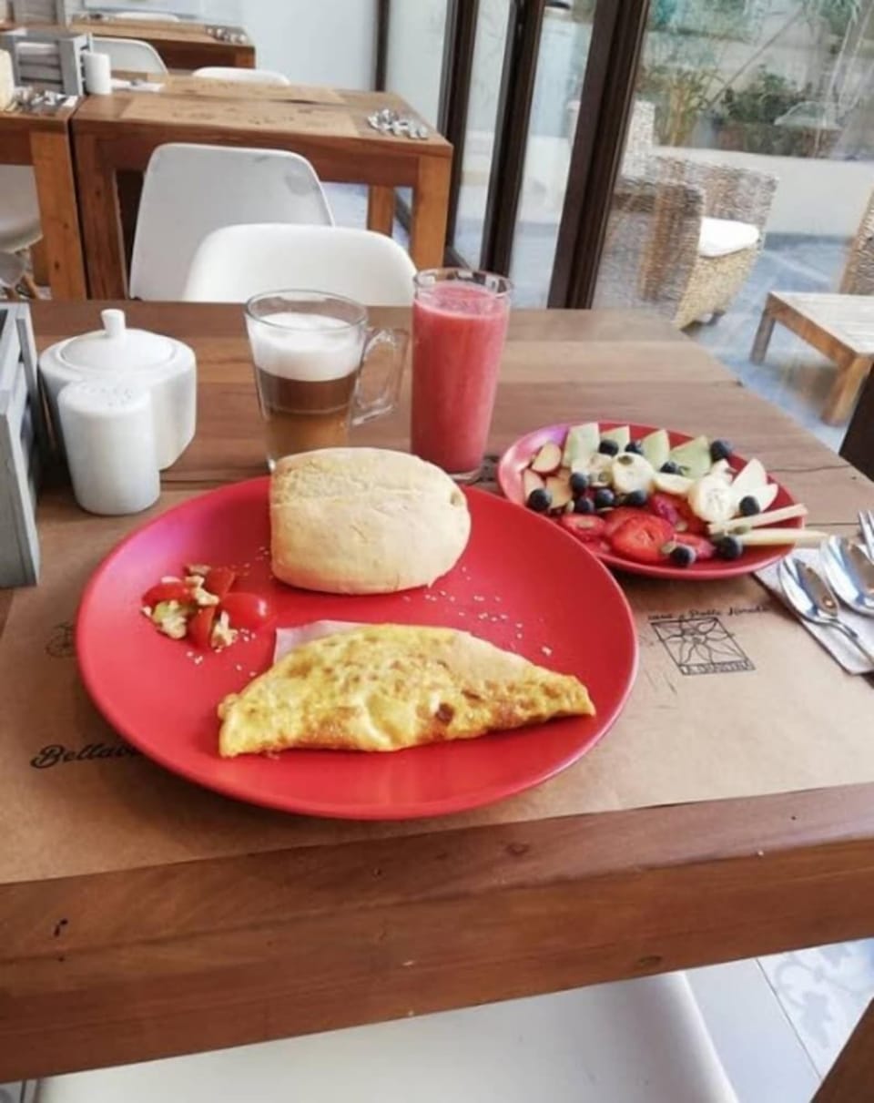 Breakfast meal