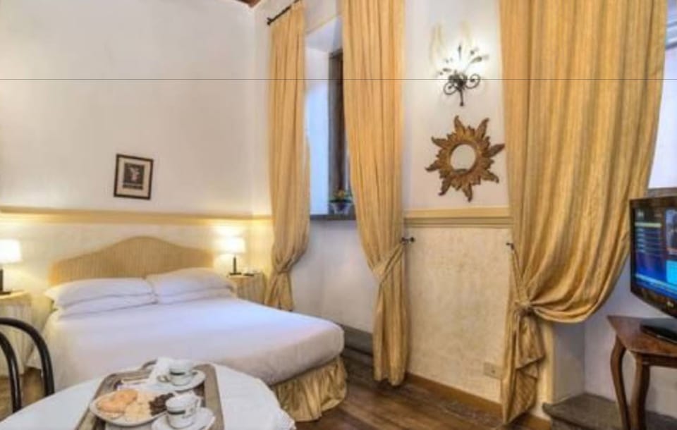 Classic Double Room | Memory foam beds, in-room safe, individually decorated, free WiFi