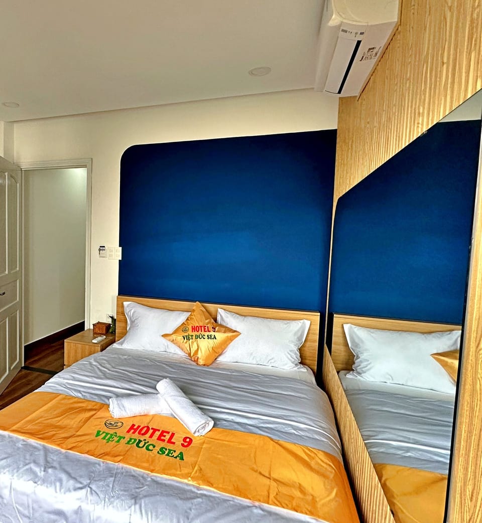 Standard Room | 1 bedroom, individually decorated, individually furnished, desk
