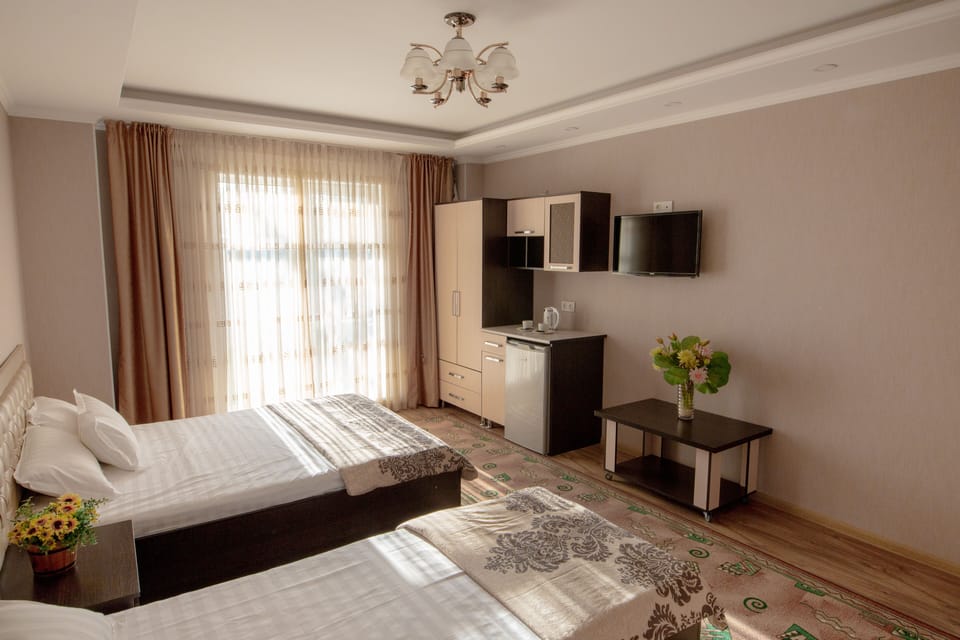 Comfort Triple Room | WiFi (free), bed sheets