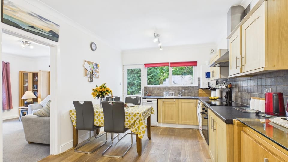 Glenvale - 2 Bedroom Apartment - Saundersfoot (28425)