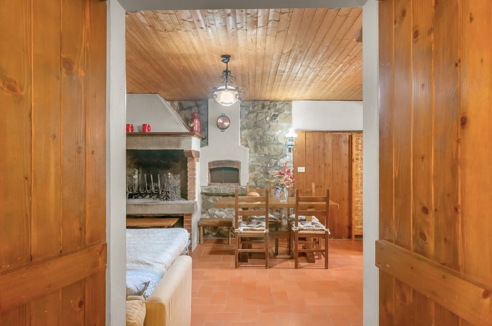 1 bedroom, WiFi (free), bed sheets