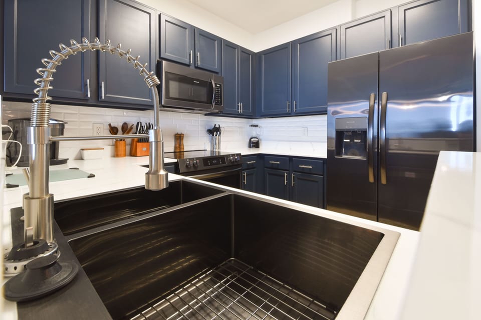 The Palms of Destin 2906 - Kitchen with Stainless Steel Appliances