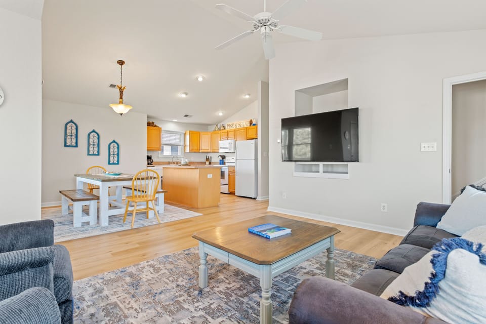 Living area, looking toward kitchen and dining areas