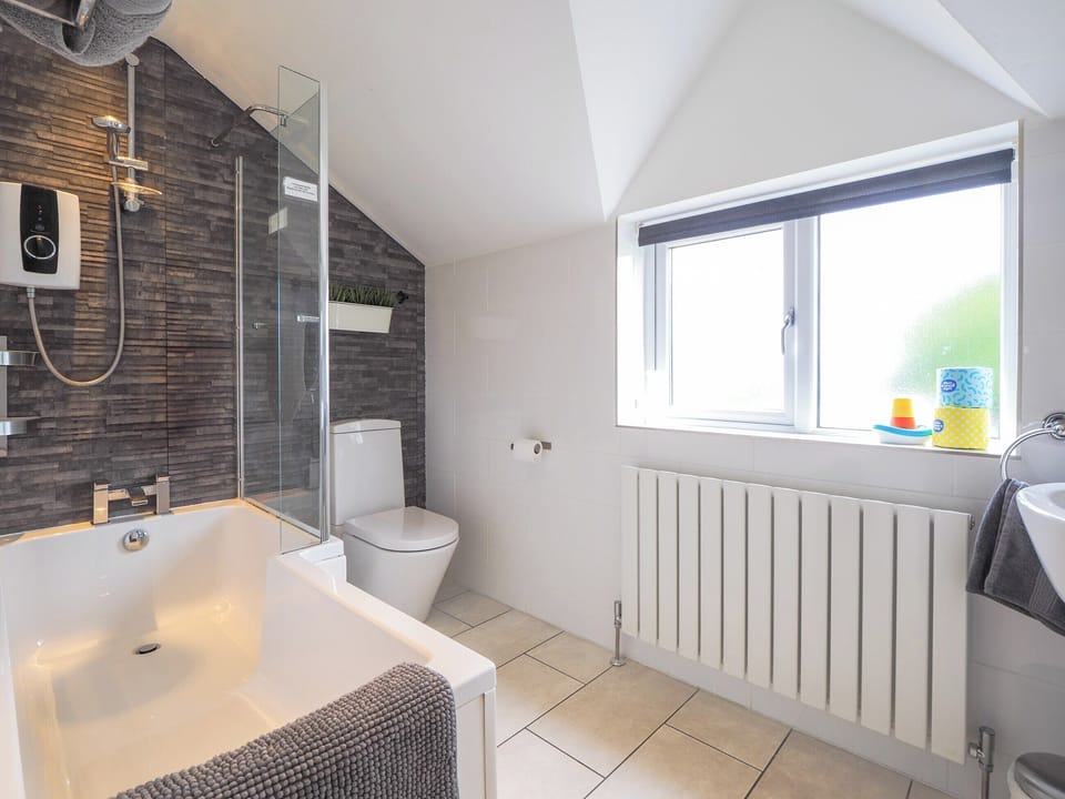 Bathroom | Ty Canol, Rhoshill, near Cardigan