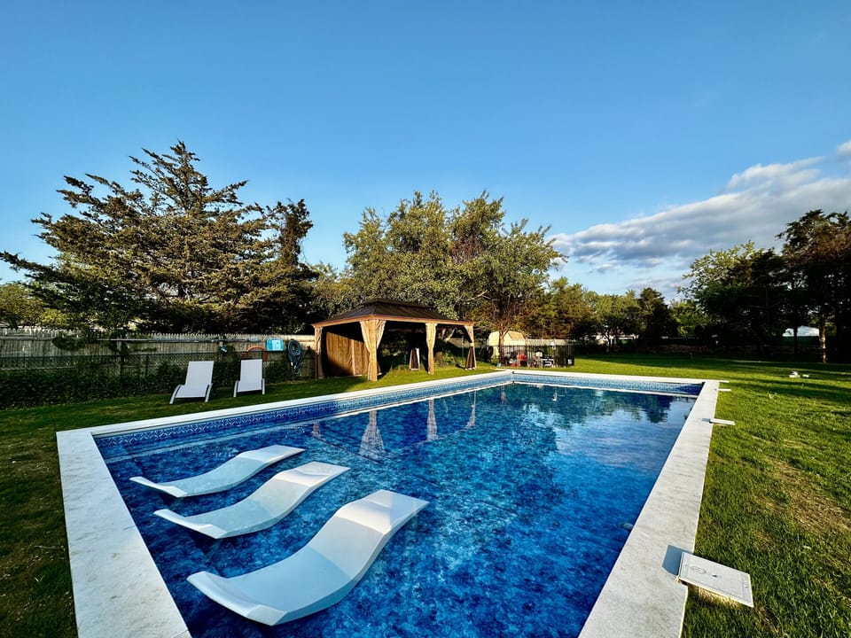 swimming pool 20x40 with safety pool cover