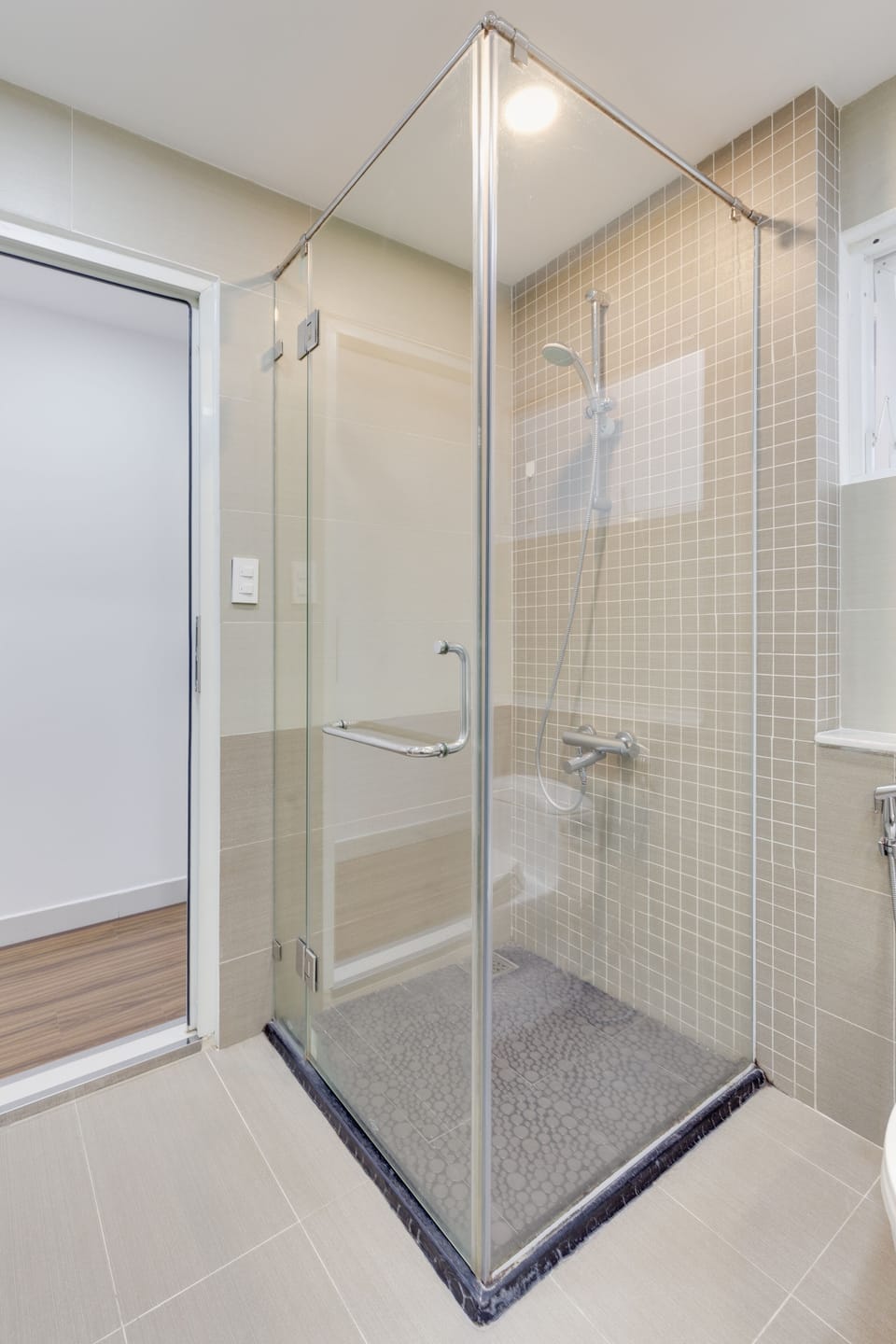 Family Quadruple Room, Balcony | Bathroom | Shower, free toiletries, hair dryer, bidet