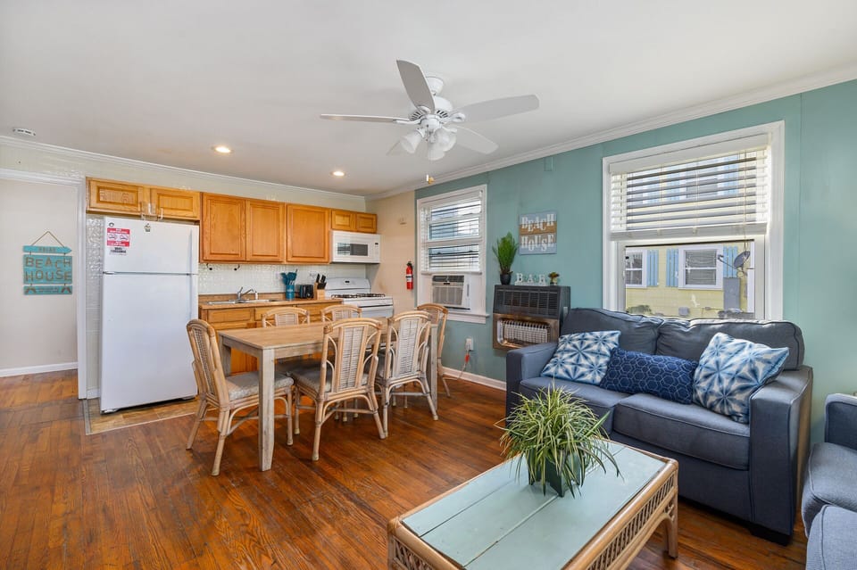 The living, dining and cooking space keep everyone together