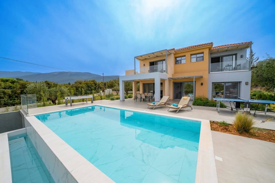 Villa Corelli image
