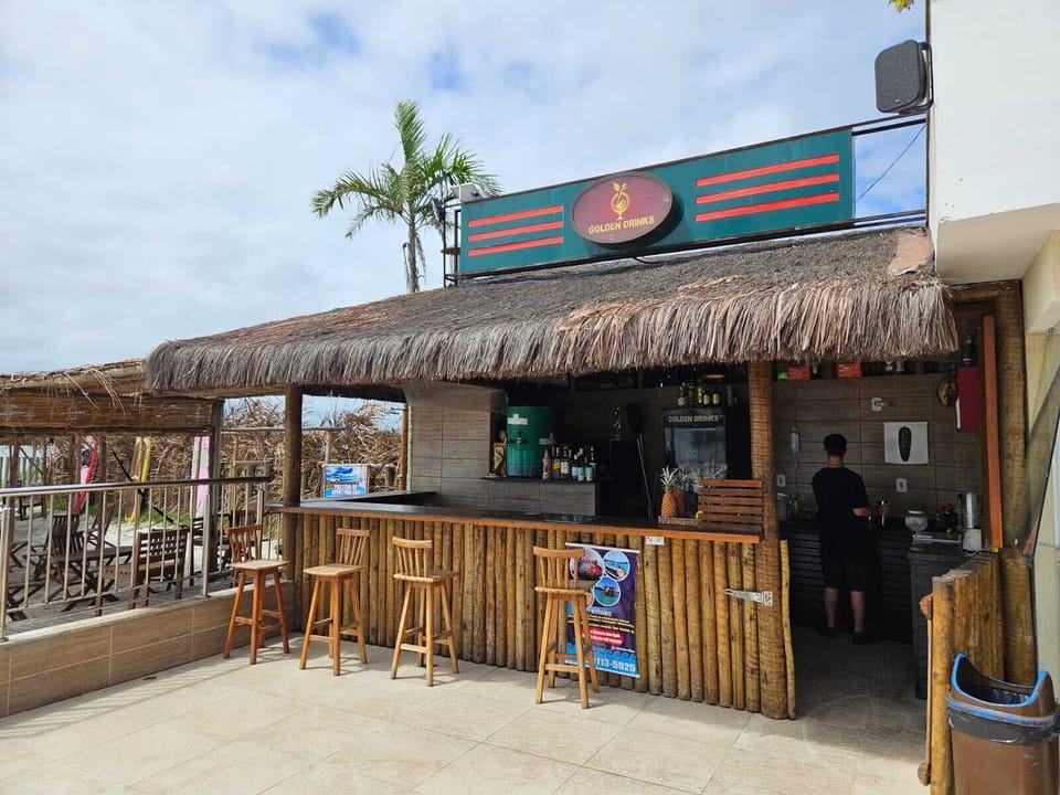 Poolside bar