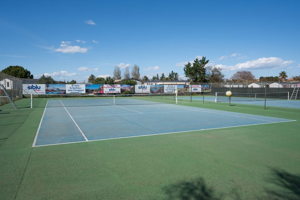 Sport court