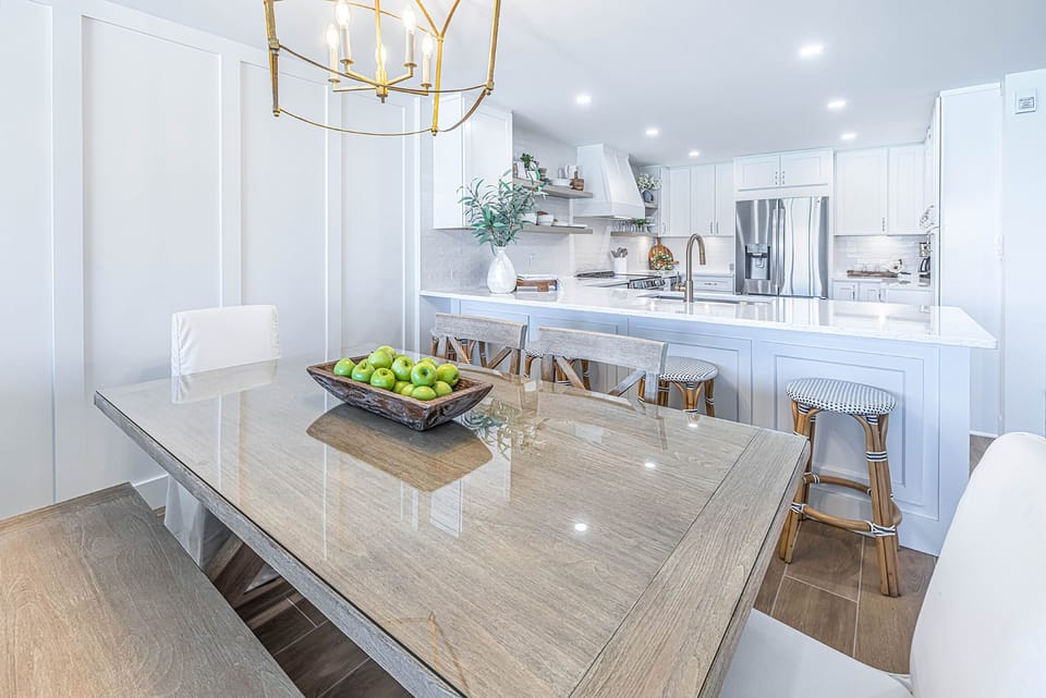 Dining to kitchen view