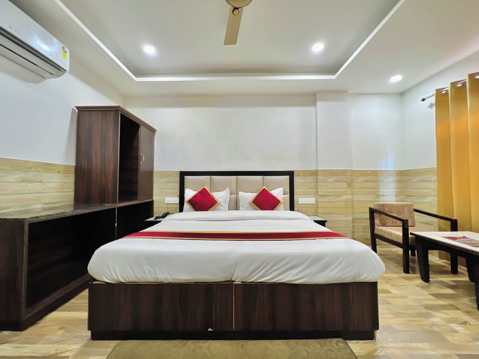 Standard Double Room | Free WiFi