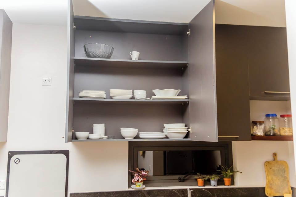 Basic Apartment, Patio, City View | Private kitchen | Shared fridge, microwave