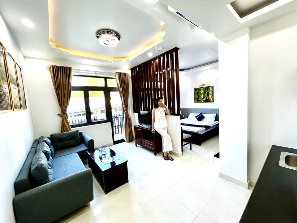 Minibar, individually furnished, desk, free WiFi