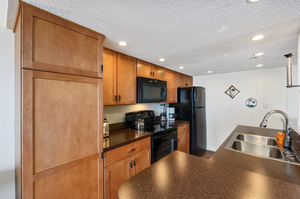 Your family's chef will have everything they need to bring together everyone's favorite dishes