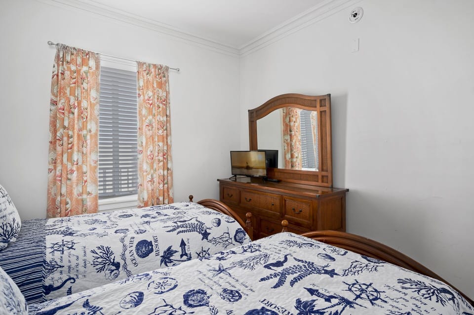 Bright and beachy Bedroom 3