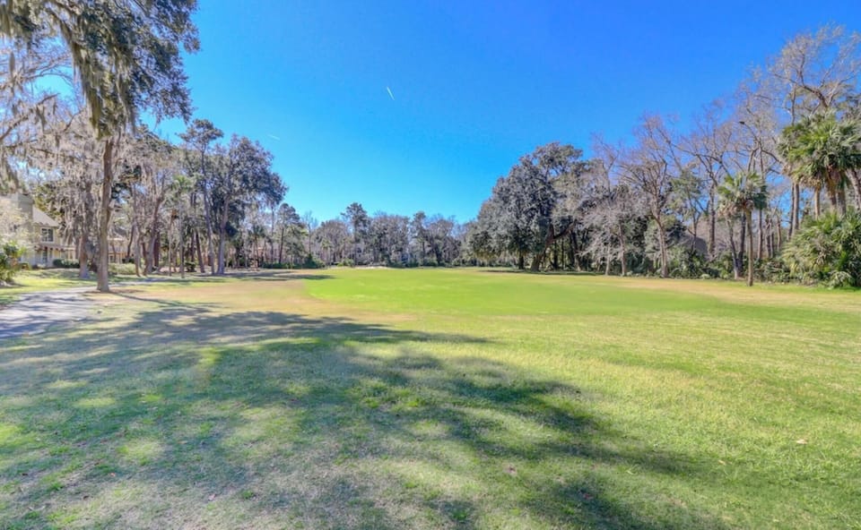 Shipyard fairway of 1st hole