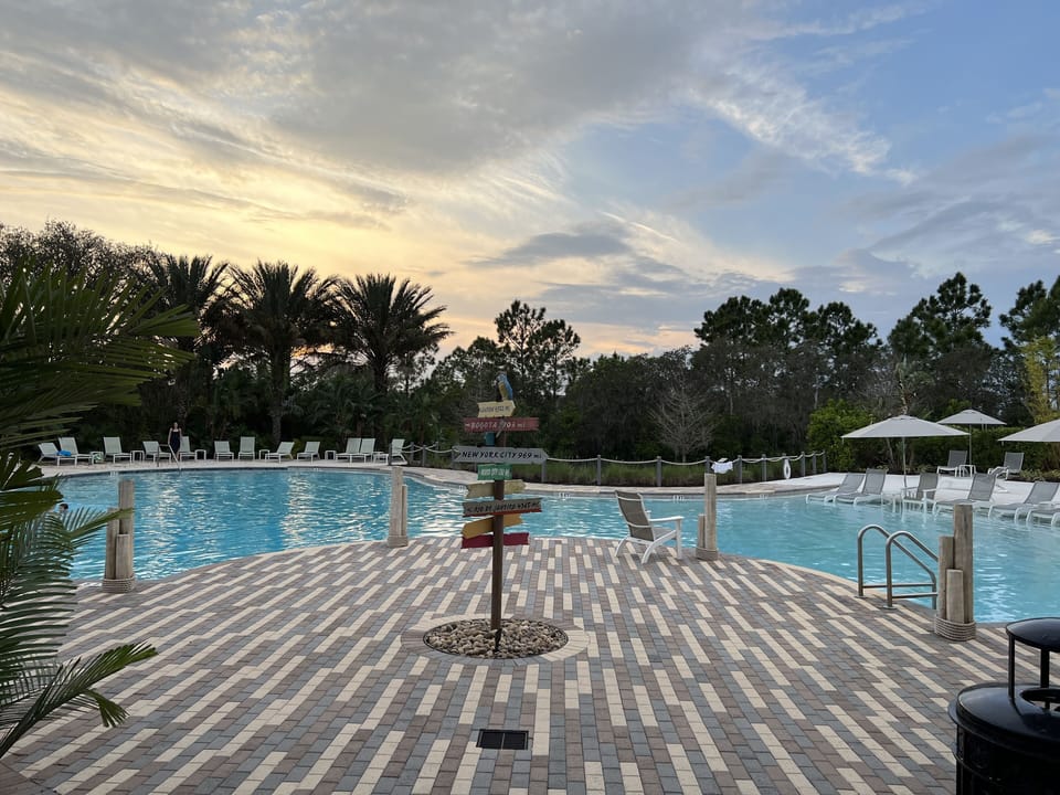 Pool (5)