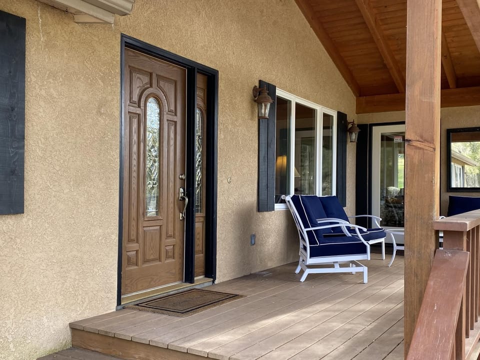 Seven Oaks Ranch Oak House (724)