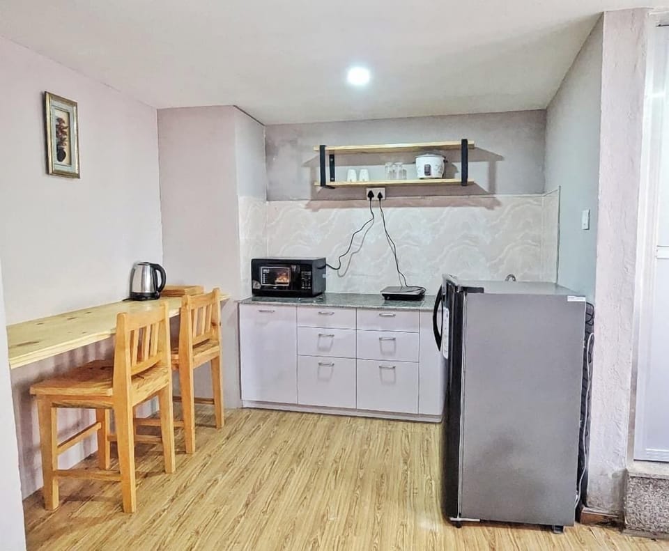 City Studio | Private kitchen | Eco-friendly cleaning products