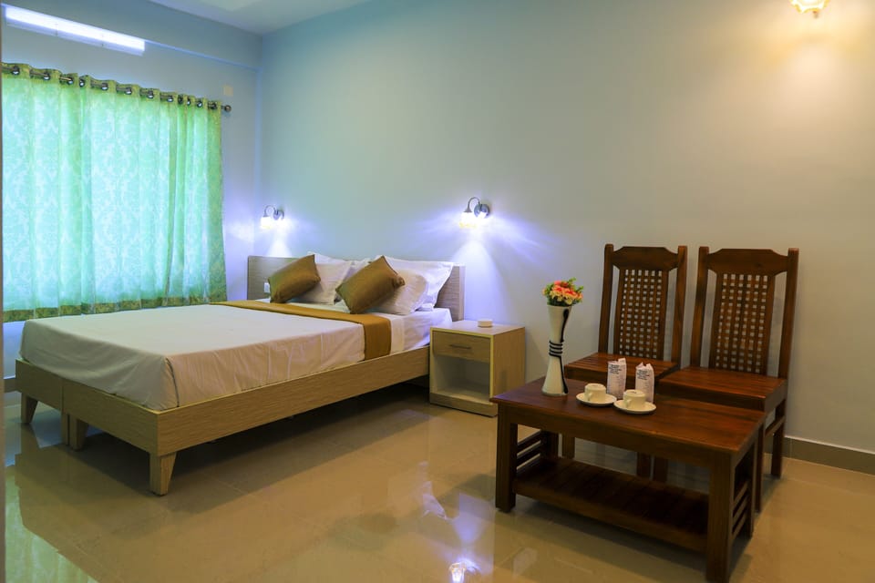 Desk, laptop workspace, free WiFi, bed sheets