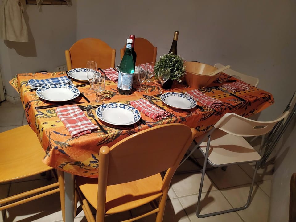 Dining Vigneron