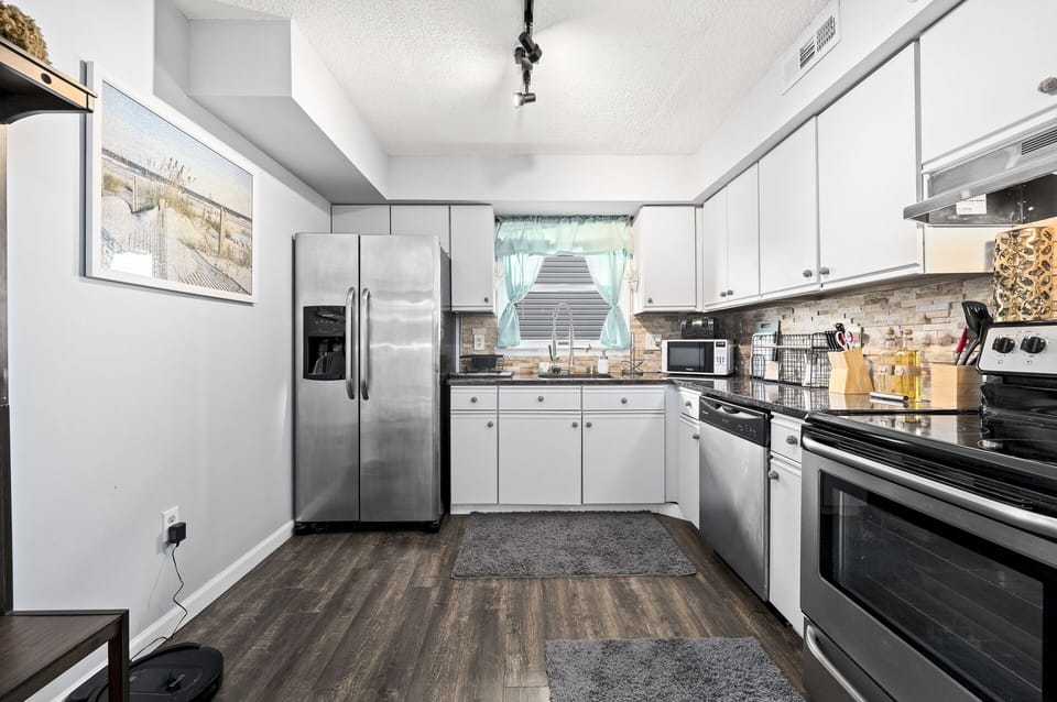Stainless Appliances and more!