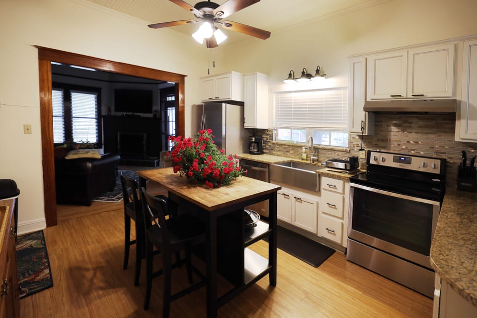 Kitchen viewed from the dining area side.