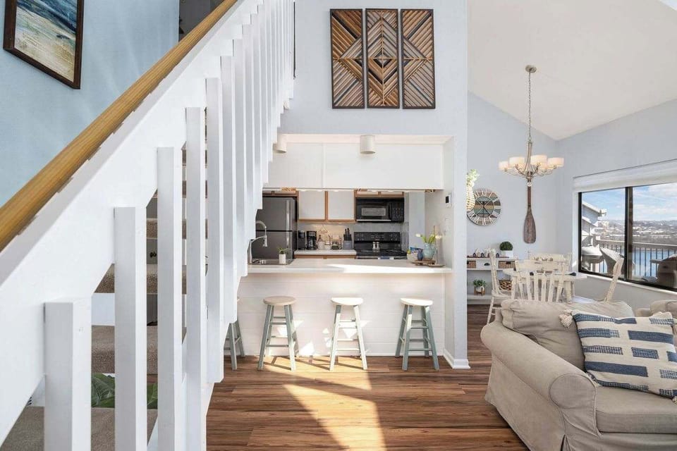 Living room / Kitchen