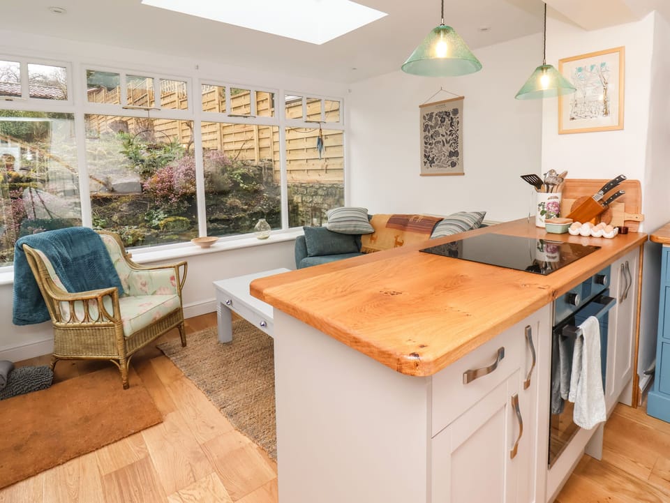 Fridge, dishwasher, electric kettle, toaster