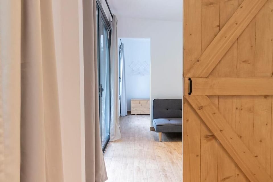 Family Cabin, Garden Area | Free WiFi