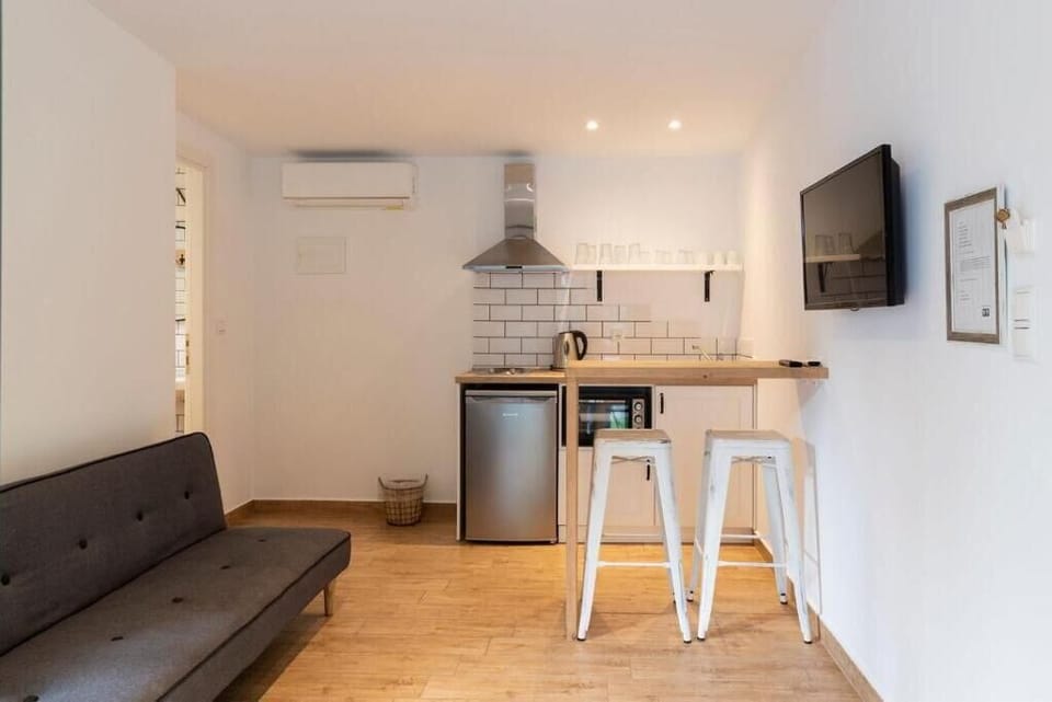 Family Cabin, Garden Area | Living area