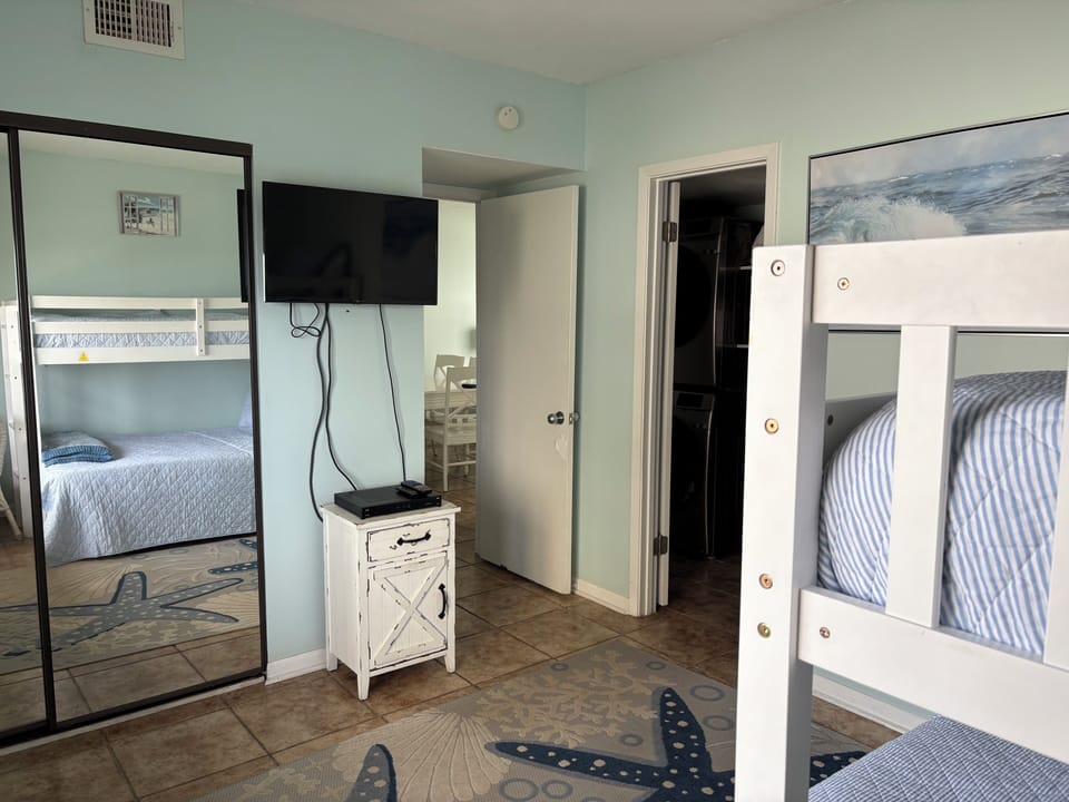 spare BR with cable TV