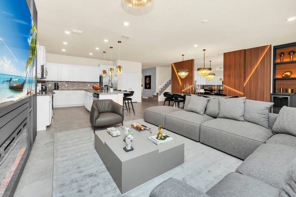 Business House | Living area | 55-inch LED TV with digital channels, TV