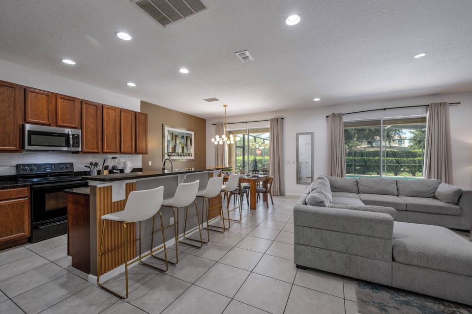 Kitchen and living room