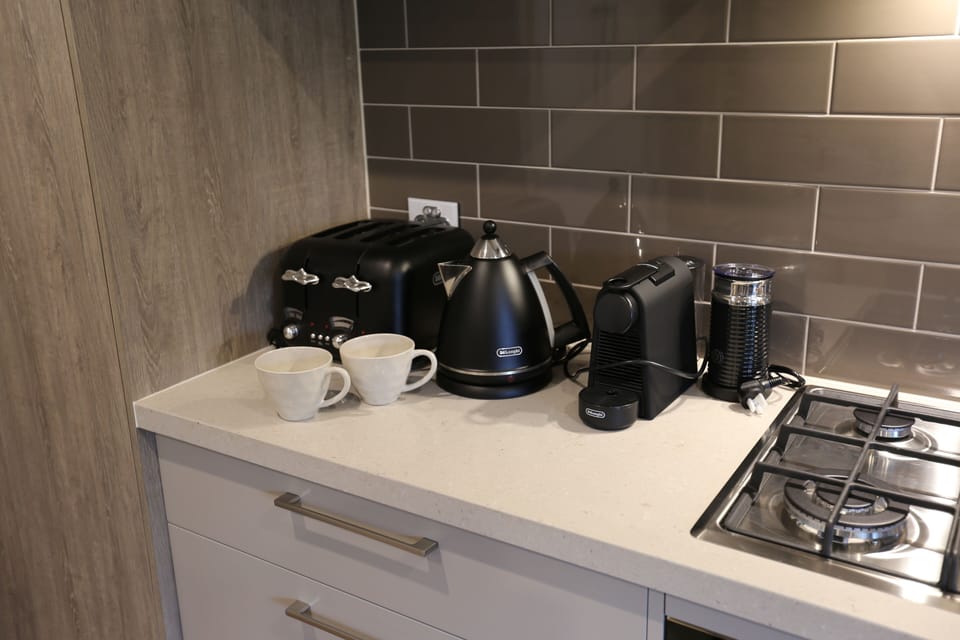 Nespresso coffee machine, kettle, toaster

