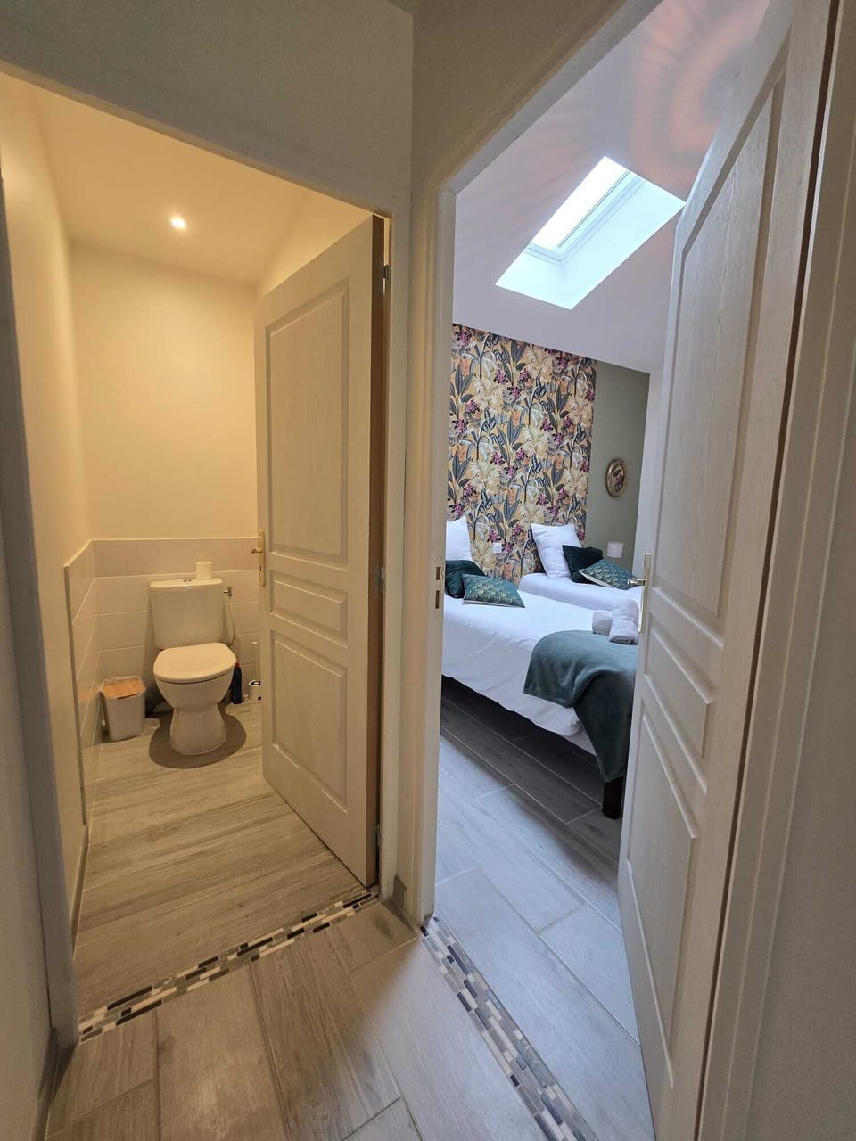 Chambre " La Longere" | In-room safe, blackout drapes, iron/ironing board (on request)