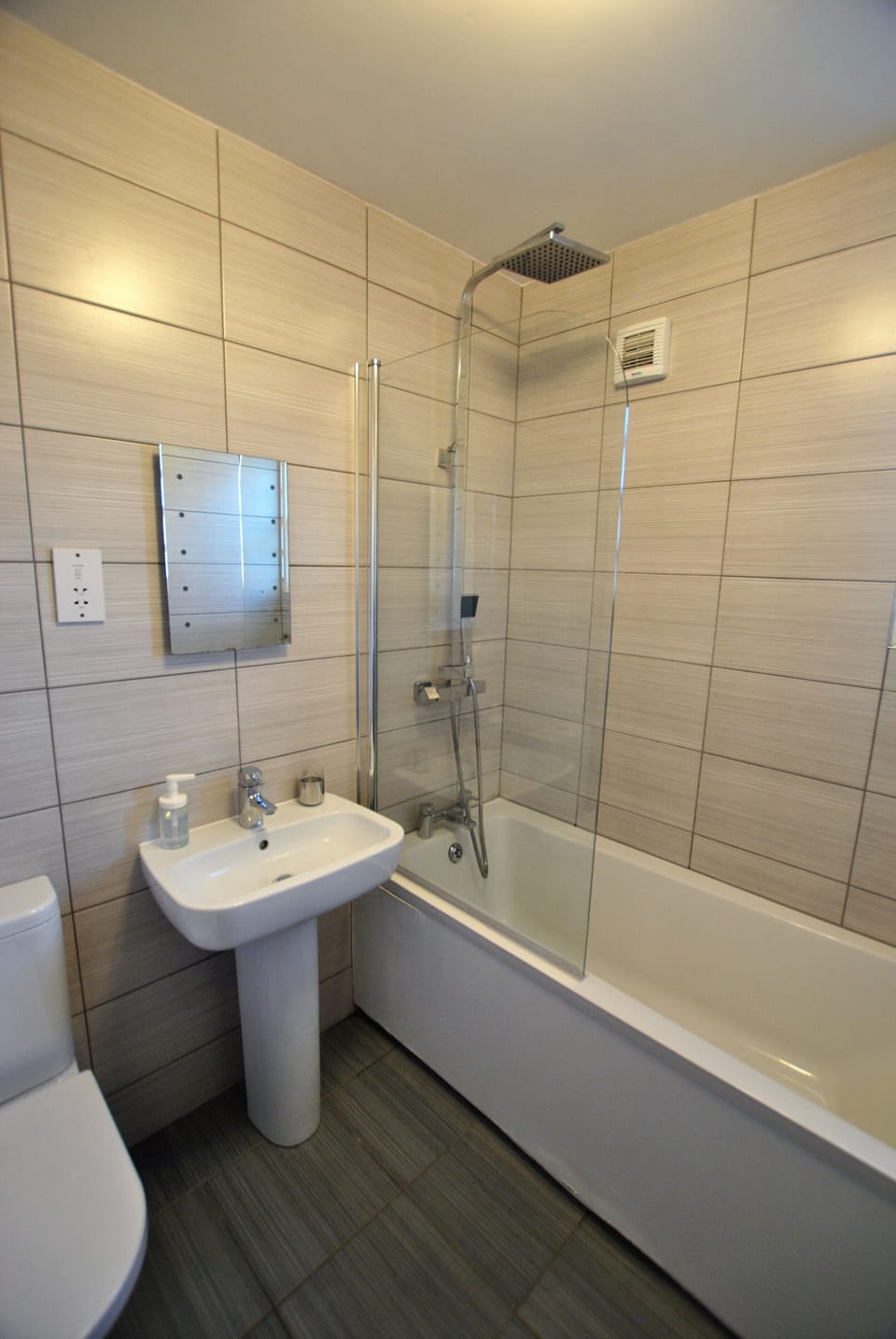 The brand new bathroom is luxuriously finished. The impressive shower offers and invigorating wake up call!