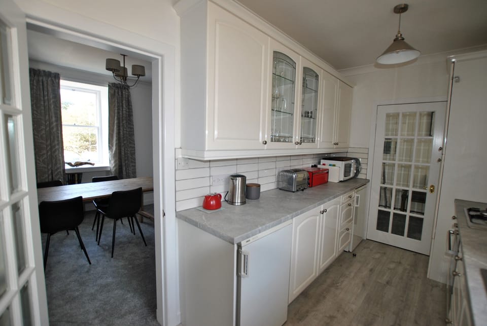 Access straight to the dining area from the kitchen