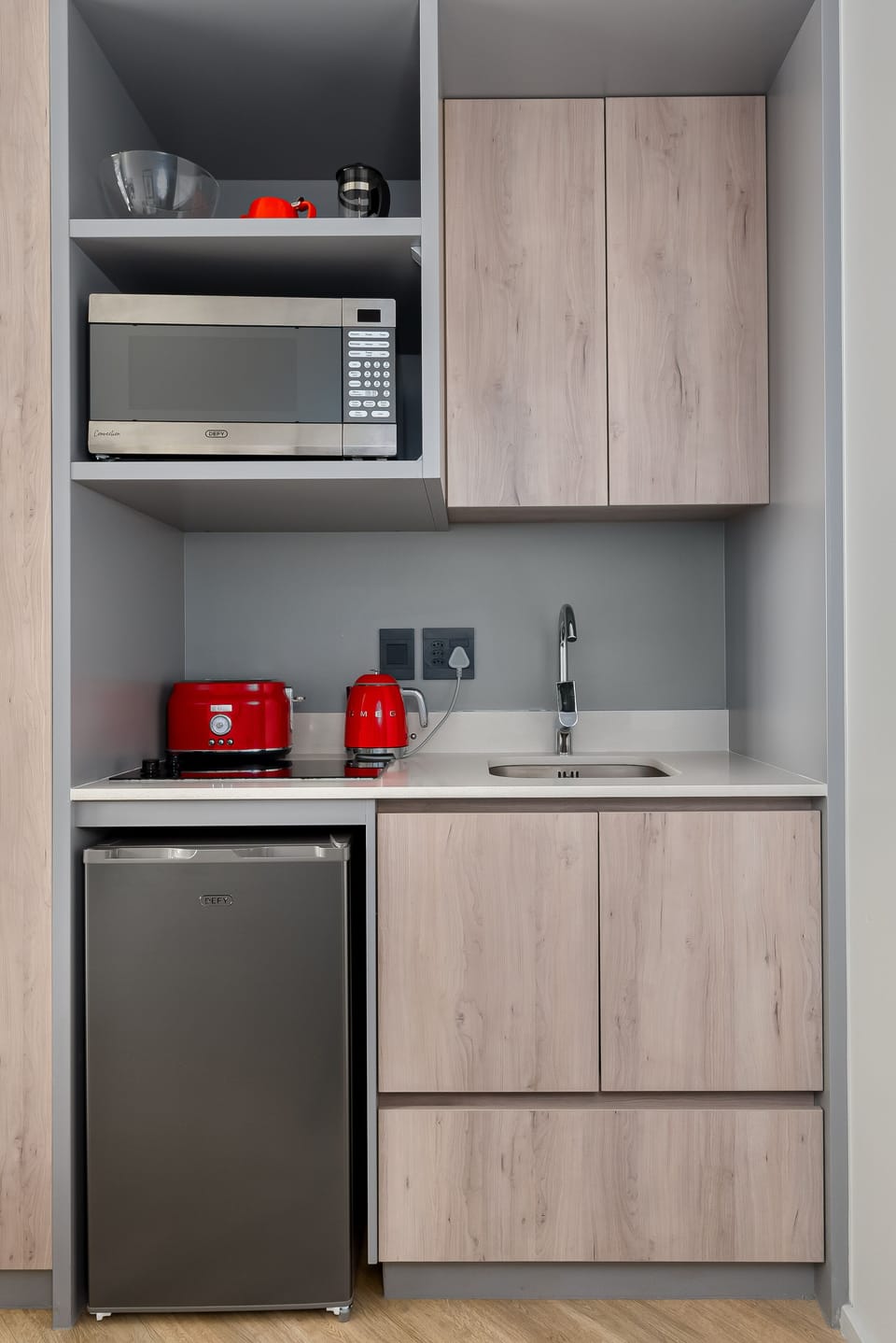 Classic Studio | Private kitchen | Fridge, microwave, oven, stovetop