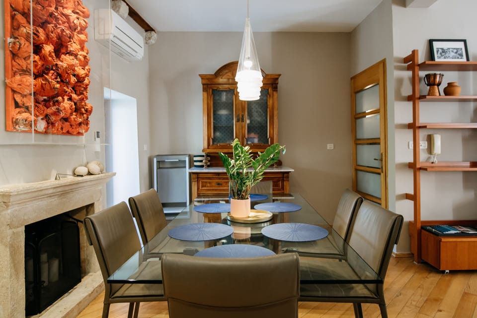 Exclusive Apartment | Dining room