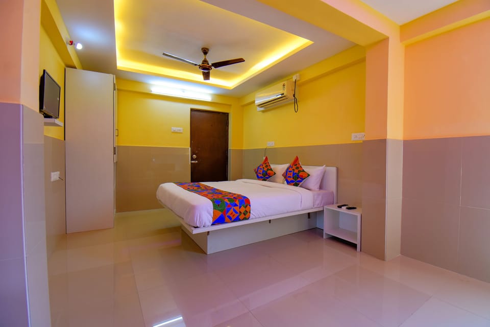 Executive Room | Egyptian cotton sheets, premium bedding, in-room safe, desk