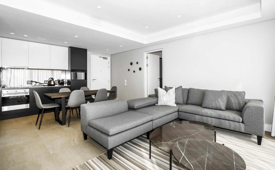 Apartment | Living area | TV