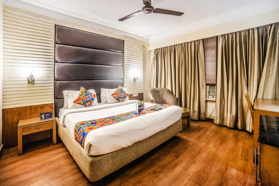 Deluxe Room | Egyptian cotton sheets, premium bedding, in-room safe, desk